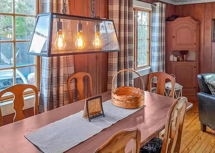 2 Bedroom Awesome In * לילהאמר