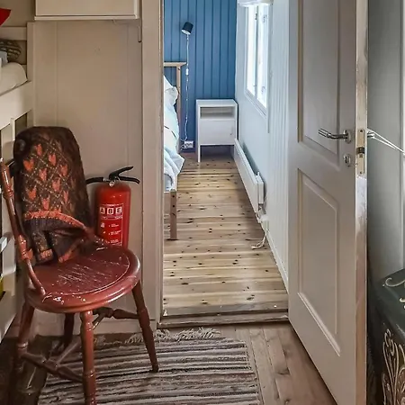 2 Bedroom Awesome In Сasa de vacaciones *